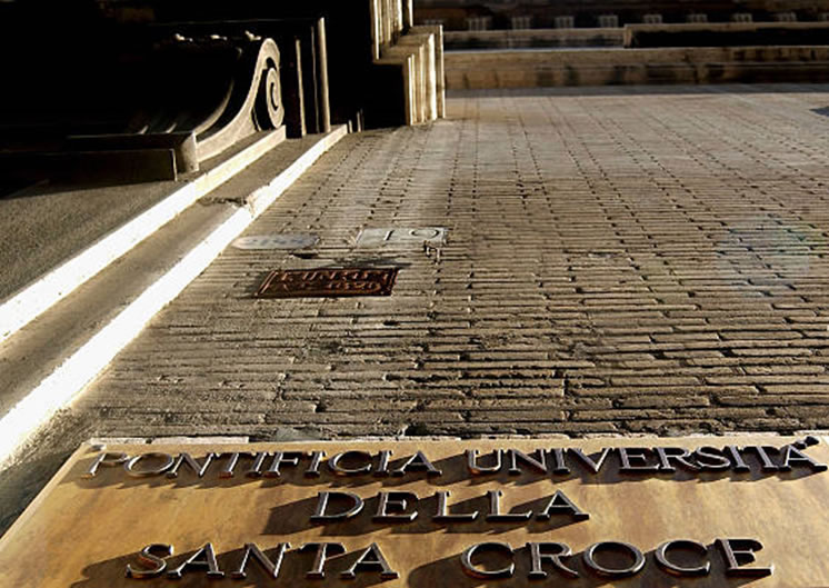 Pontificia Universita Della Santa Croce